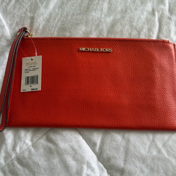Michael Kors Vibrant Orange Large Zip Clutch WRSTLT - Picture 1 of 1